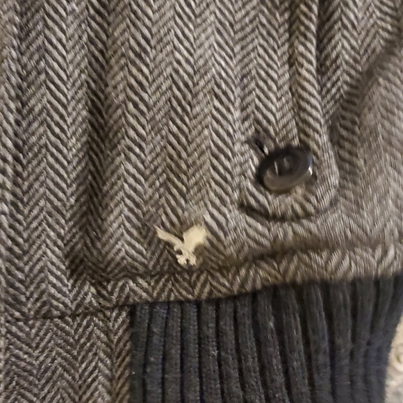 AE Crop Herringbone Jacket - Picture 4 of 5